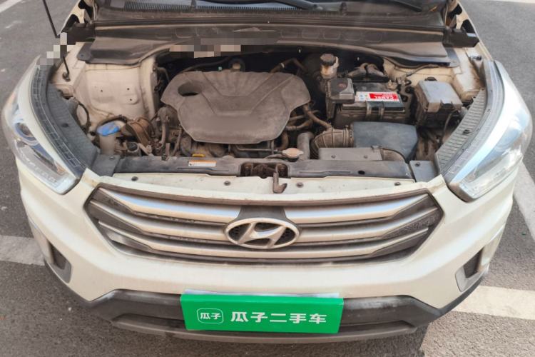 Used Hyundai ix25 2015 1.6L Automatic Two-Wheel-Drive Deluxe DLX Model Engine Bay