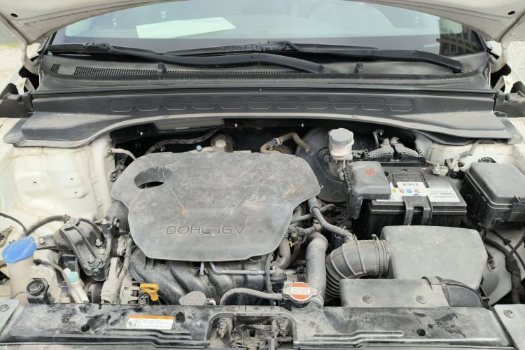 Used Hyundai ix25 2015 1.6L Automatic Two-Wheel Drive Smart GLS Trim Engine Bay
