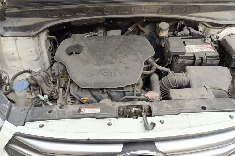 Used Hyundai ix25 2015 1.6L Automatic Two-Wheel Drive Smart GLS Trim Engine Bay