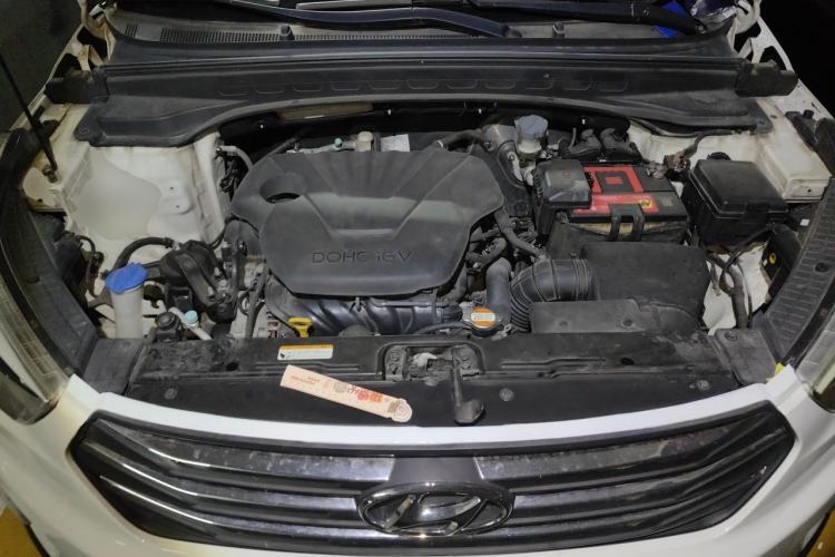 Used Hyundai ix25 2015 1.6L Automatic Two-Wheel Drive Smart GLS Trim Engine Bay