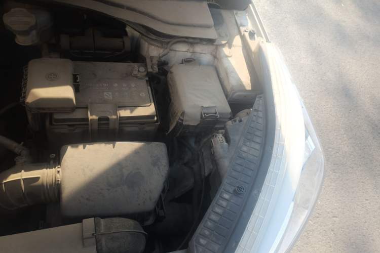 Used Hyundai ix25 2015 1.6L Manual Two-Wheel Drive Fashionable GS Model Engine Bay Left