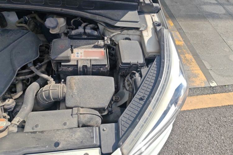 Used Hyundai ix25 2015 1.6L Automatic Two-Wheel Drive Smart GLS Trim Engine Bay Left