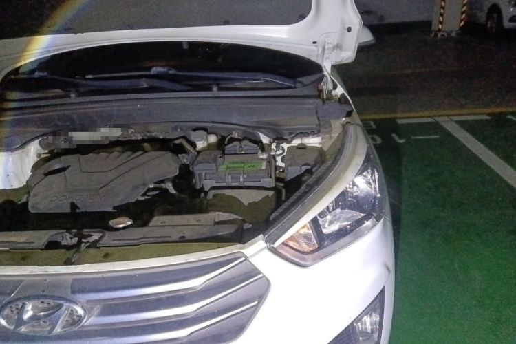 Used Hyundai ix25 2015 1.6L Automatic Two-Wheel Drive Smart GLS Trim Engine Bay Left