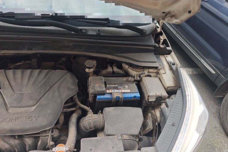 Used Hyundai ix25 2015 1.6L Automatic Two-Wheel Drive Smart GLS Trim Engine Bay Left
