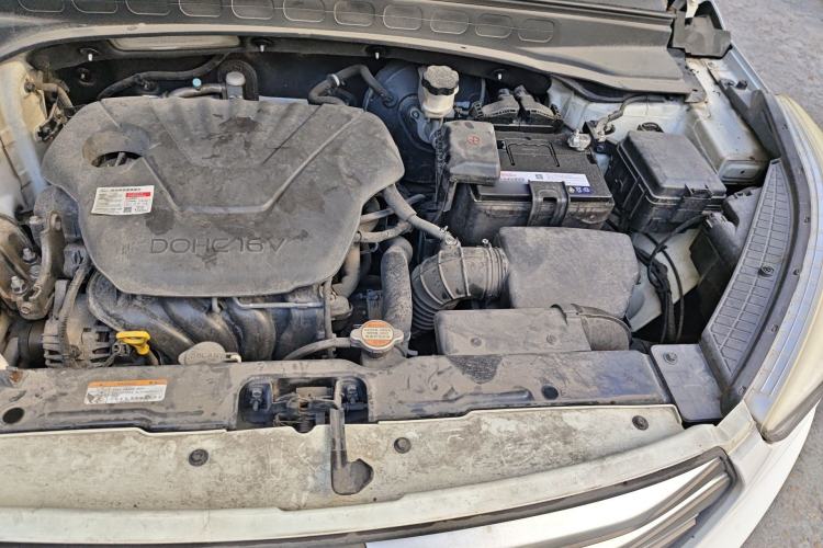 Used Hyundai ix25 2015 1.6L Automatic Two-Wheel Drive Smart GLS Trim Engine Bay Left