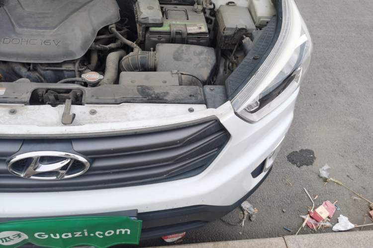 Used Hyundai ix25 2015 1.6L Automatic Two-Wheel Drive Fashionable GS Model Engine Bay Left