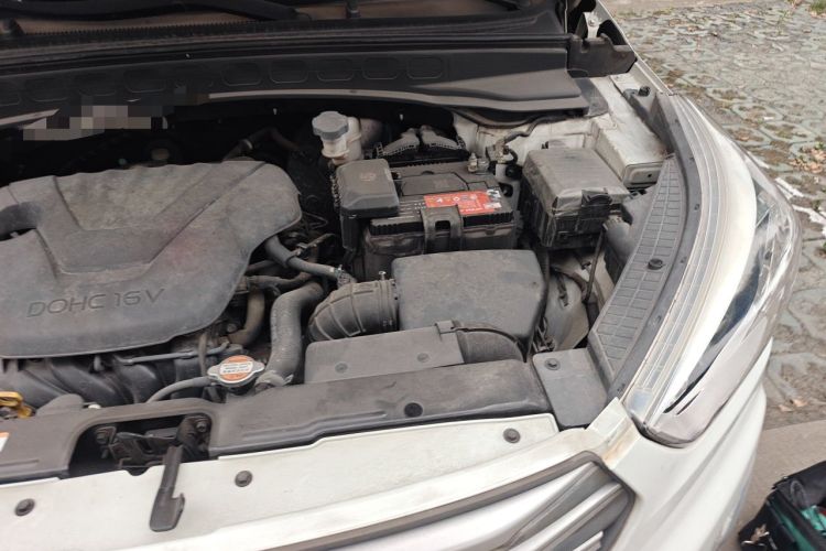 Used Hyundai ix25 2015 1.6L Automatic Two-Wheel Drive Smart GLS Trim Engine Bay Left