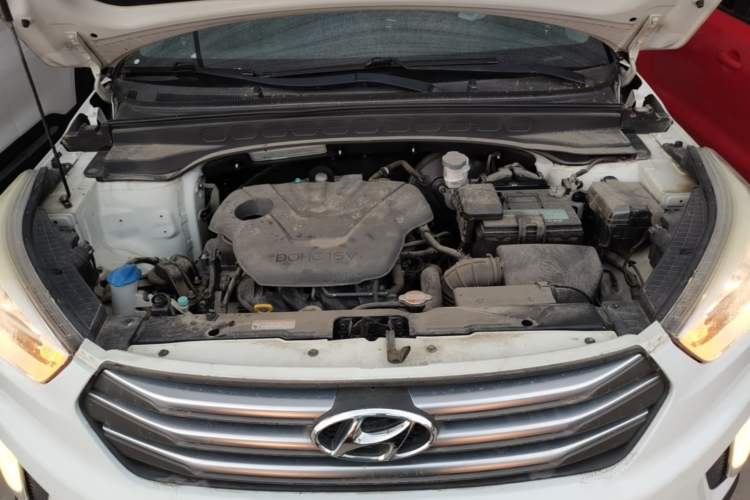 Used Hyundai ix25 2015 1.6L Automatic Two-Wheel Drive Smart GLS Trim Engine Bay