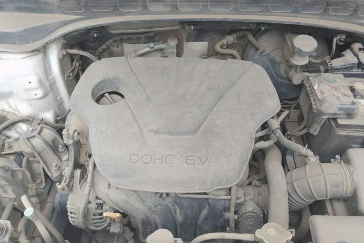 Used Hyundai ix25 2015 1.6L Automatic Two-Wheel Drive Smart GLS Trim Engine Bay