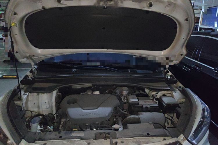 Used Hyundai ix25 2015 1.6L Automatic Two-Wheel Drive Smart GLS Trim Engine Bay