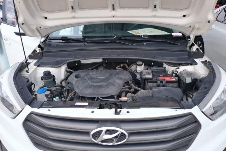 Used Hyundai ix25 2015 1.6L Manual Two-Wheel Drive Fashionable GS Model Engine Bay