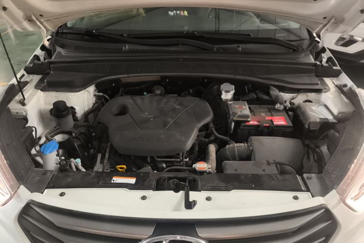 Used Hyundai ix25 2015 1.6L Automatic Two-Wheel Drive Fashionable GS Model Engine Bay