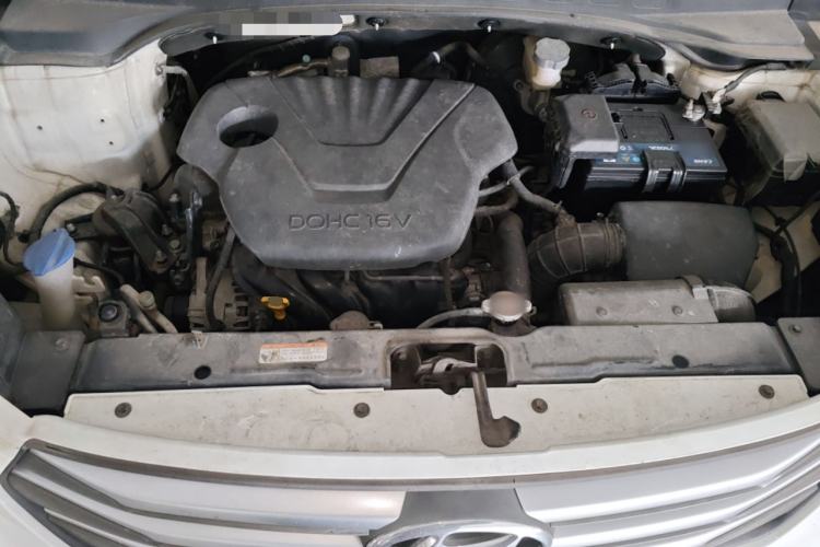 Used Hyundai ix25 2015 1.6L Automatic Two-Wheel Drive Smart GLS Trim Engine Bay