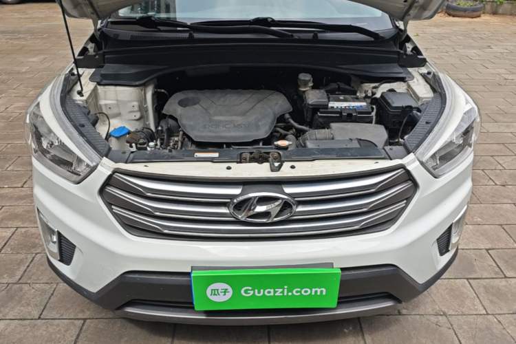 Used Hyundai ix25 2015 1.6L Automatic Two-Wheel Drive Smart GLS Trim Engine Bay