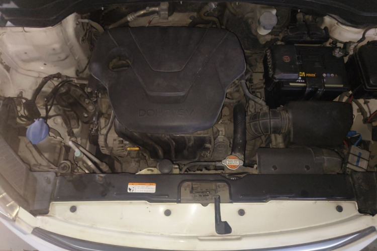 Used Hyundai ix25 2015 1.6L Automatic Two-Wheel Drive Smart GLS Trim Engine Bay
