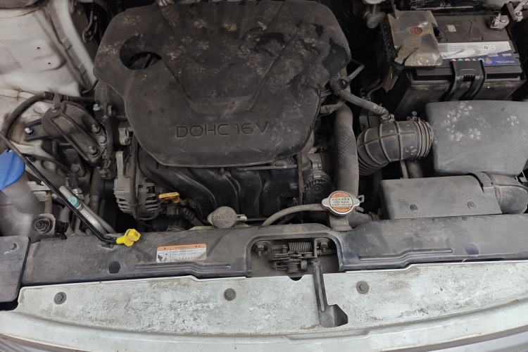 Used Hyundai ix25 2015 1.6L Automatic Two-Wheel Drive Smart GLS Trim Engine Bay