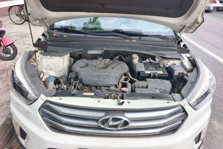 Used Hyundai ix25 2015 1.6L Automatic Two-Wheel Drive Smart GLS Trim Engine Bay