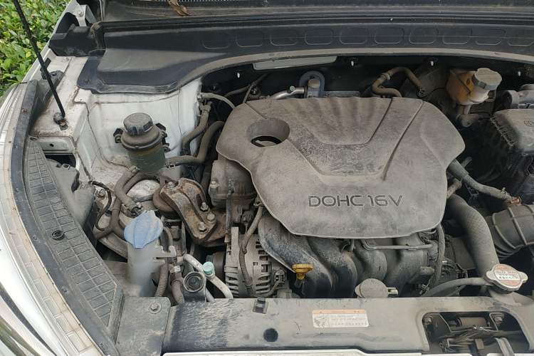 Used Hyundai ix25 2015 1.6L Manual Two-Wheel Drive Fashionable GS Model Engine Bay Right