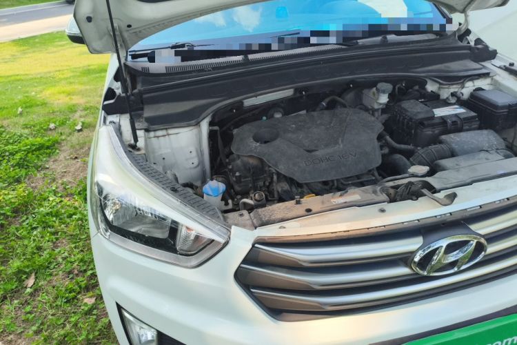 Used Hyundai ix25 2015 1.6L Automatic Two-Wheel Drive Smart GLS Trim Engine Bay Right