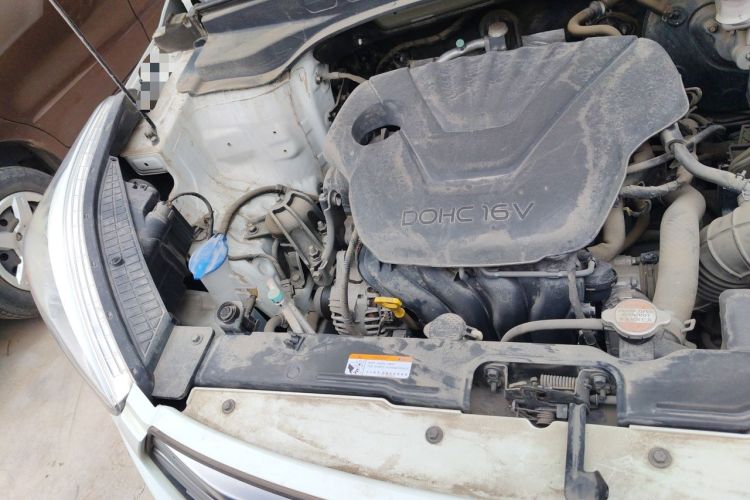 Used Hyundai ix25 2015 1.6L Automatic Two-Wheel Drive Smart GLS Trim Engine Bay Right