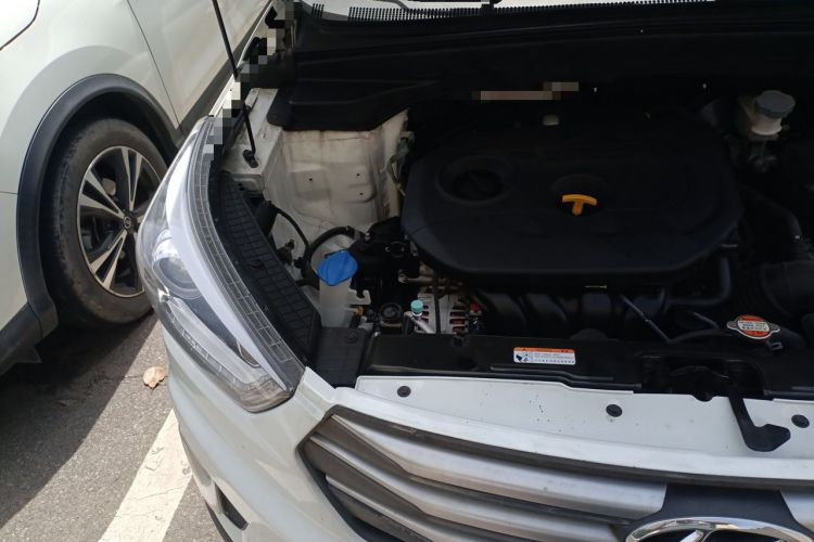 Used Hyundai ix25 2015 2.0L Automatic Two-Wheel Drive Intelligent GLS Engine Bay Right