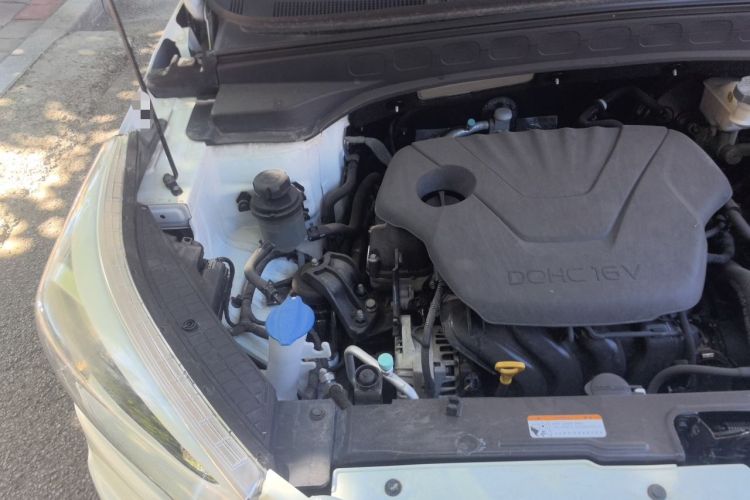 Used Hyundai ix25 2015 1.6L Automatic Two-Wheel Drive Fashionable GS Model Engine Bay Right