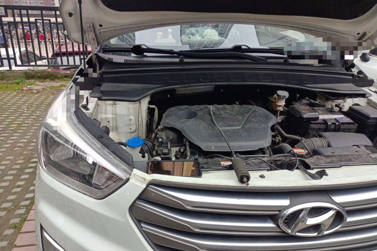 Used Hyundai ix25 2015 1.6L Automatic Two-Wheel Drive Smart GLS Trim Engine Bay Right