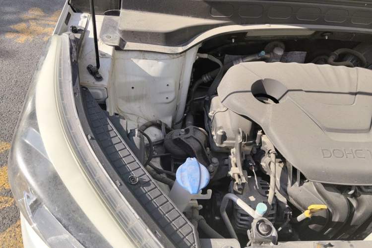 Used Hyundai ix25 2015 1.6L Automatic Two-Wheel Drive Smart GLS Trim Engine Bay Right