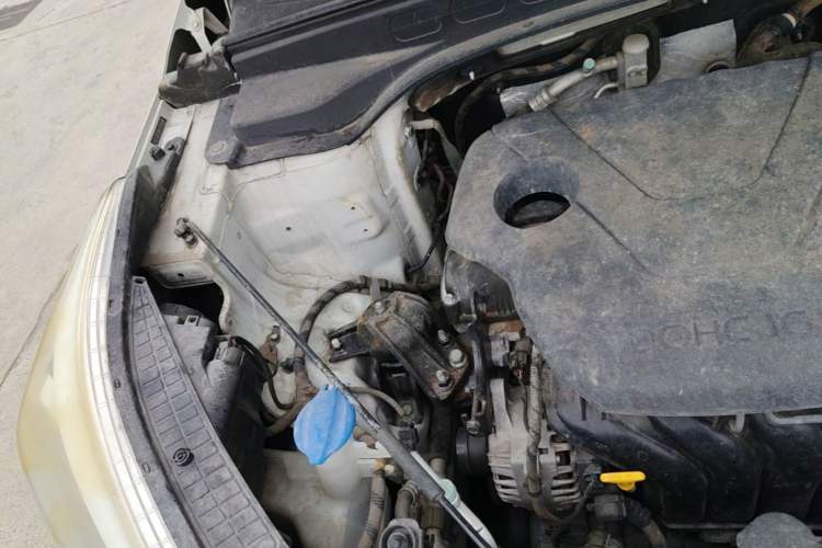 Used Hyundai ix25 2015 1.6L Automatic Two-Wheel Drive Smart GLS Trim Engine Bay Right