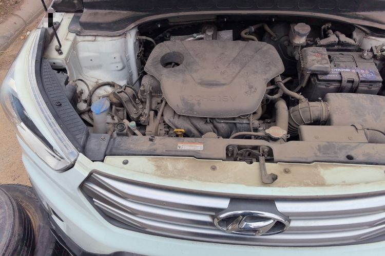 Used Hyundai ix25 2015 1.6L Automatic Two-Wheel Drive Smart GLS Trim Engine Bay Right