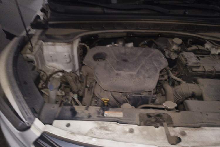 Used Hyundai ix25 2015 1.6L Automatic Two-Wheel Drive Smart GLS Trim Engine Bay Right