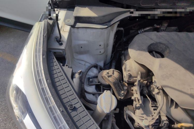 Used Hyundai ix25 2015 1.6L Automatic Two-Wheel Drive Smart GLS Trim Engine Bay Right