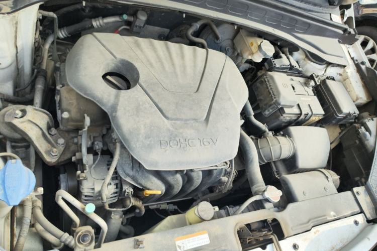 Used Hyundai ix25 2015 1.6L Automatic Two-Wheel Drive Smart GLS Trim Engine Bay
