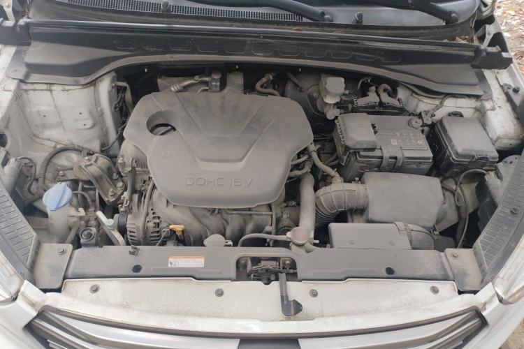 Used Hyundai ix25 2015 1.6L Automatic Two-Wheel Drive Smart GLS Trim Engine Bay