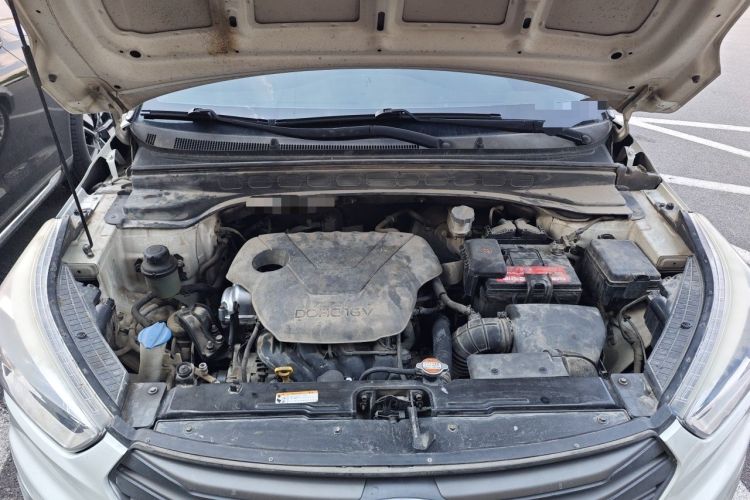 Used Hyundai ix25 2015 1.6L Automatic Two-Wheel Drive Fashionable GS Model Engine Bay