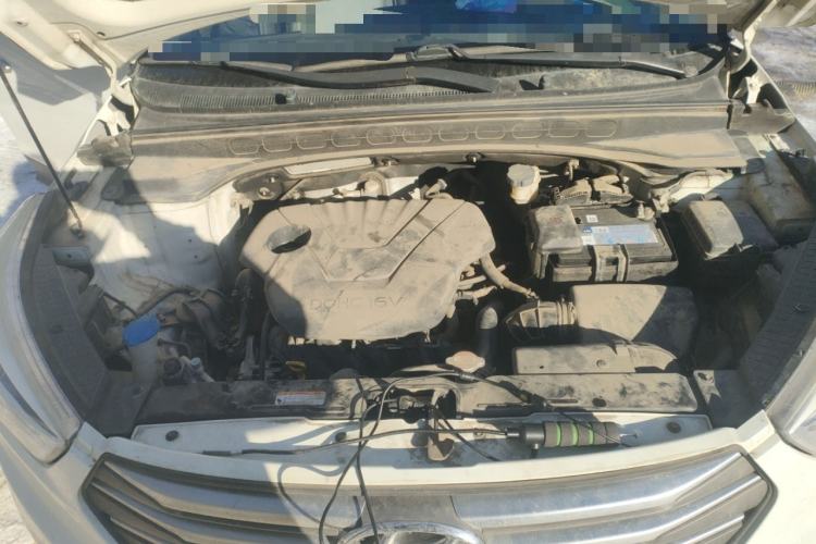 Used Hyundai ix25 2015 1.6L Automatic Two-Wheel Drive Smart GLS Trim Engine Bay