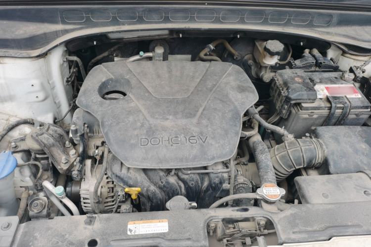 Used Hyundai ix25 2015 1.6L Automatic Two-Wheel Drive Smart GLS Trim Engine Bay