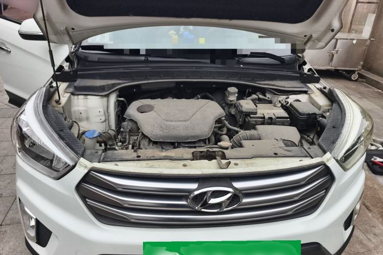 Used Hyundai ix25 2015 1.6L Automatic Two-Wheel Drive Smart GLS Trim Engine Bay