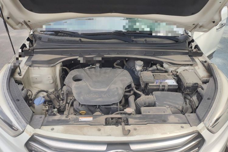 Used Hyundai ix25 2015 1.6L Automatic Two-Wheel Drive Smart GLS Trim Engine Bay
