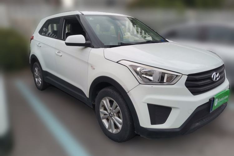Used Hyundai ix25 2015 1.6L Manual Two-Wheel Drive Fashionable GS Model Exterior 2