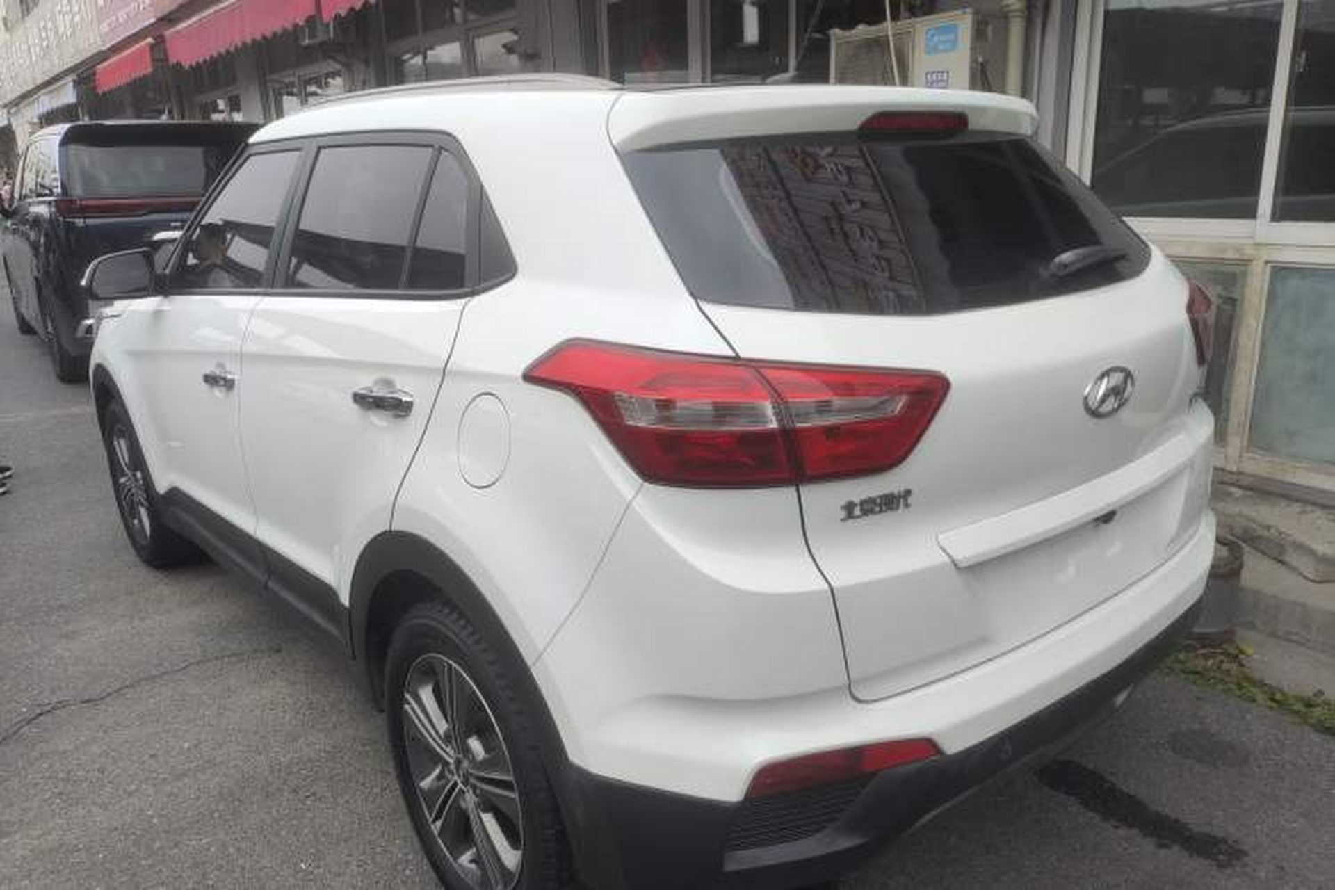 Used Hyundai ix25 2015 1.6L Automatic Two-Wheel Drive Smart GLS Trim Exterior 2