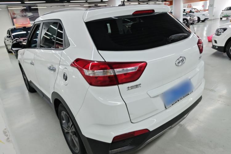 Used Hyundai ix25 2015 1.6L Automatic Two-Wheel Drive Smart GLS Trim Exterior 2