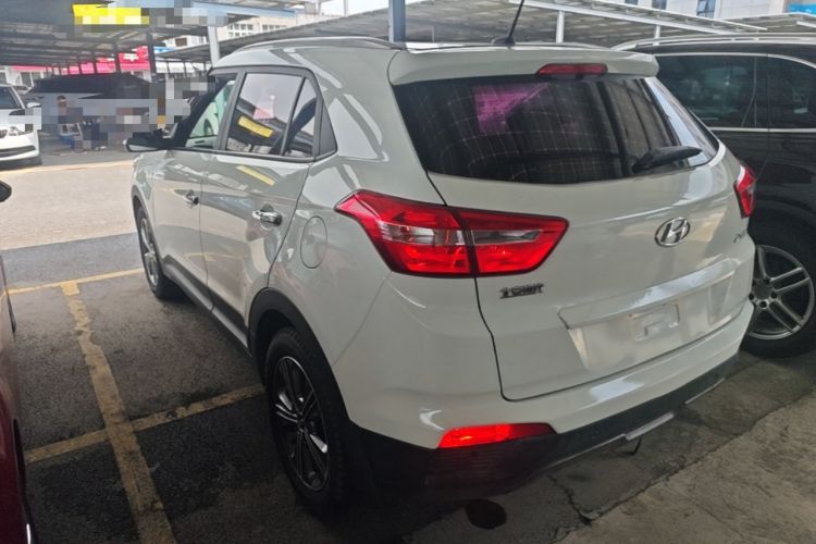 Used Hyundai ix25 2015 1.6L Automatic Two-Wheel Drive Smart GLS Trim Exterior 2