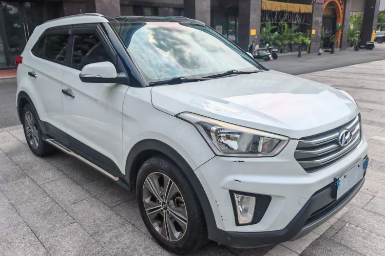 Used Hyundai ix25 2015 1.6L Automatic Two-Wheel Drive Smart GLS Trim Exterior 3