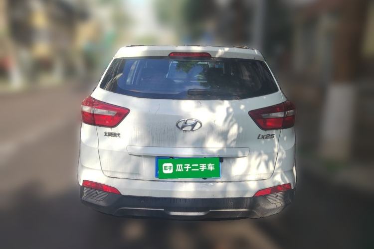 Used Hyundai ix25 2015 1.6L Automatic Two-Wheel Drive Smart GLS Trim Exterior 4