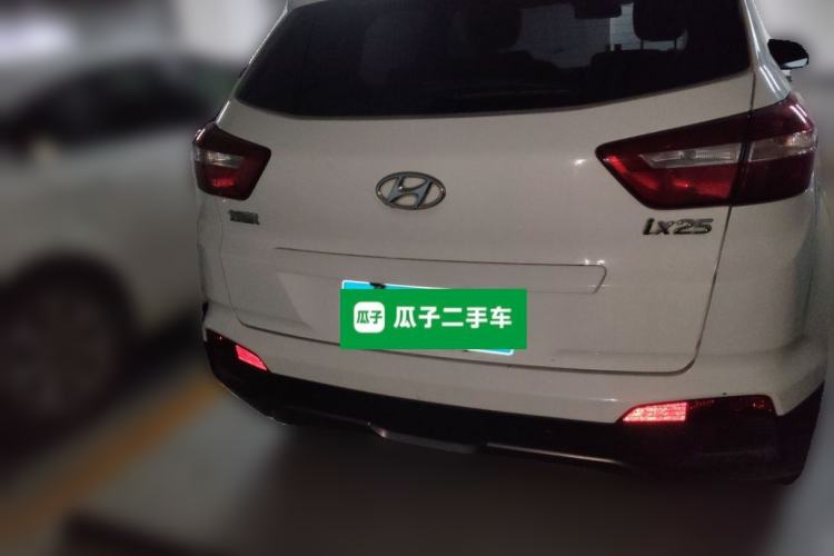 Used Hyundai ix25 2015 1.6L Automatic Two-Wheel Drive Smart GLS Trim Exterior 4