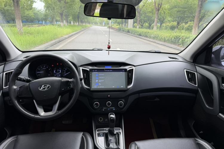 Used Hyundai ix25 2015 1.6L Automatic Two-Wheel Drive Smart GLS Trim Exterior 4