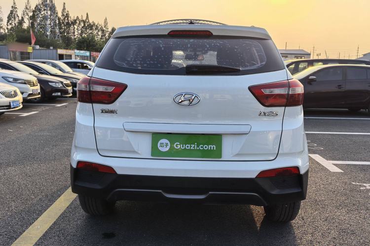 Used Hyundai ix25 2015 1.6L Automatic Two-Wheel Drive Smart GLS Trim Exterior 5