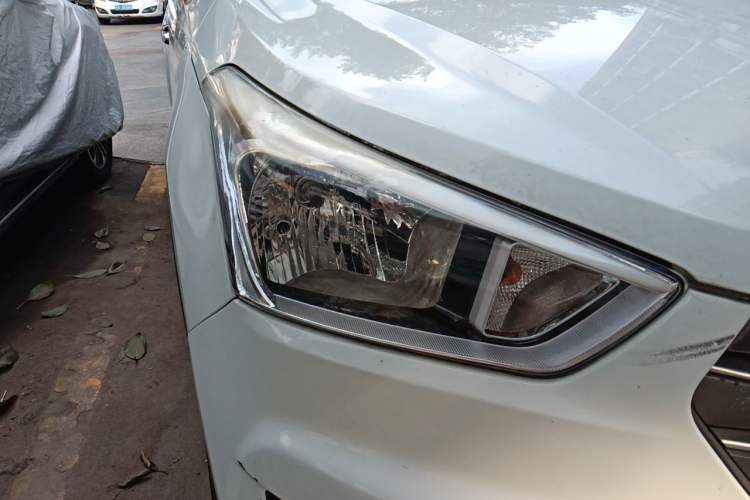 Used Hyundai ix25 2015 1.6L Automatic Two-Wheel Drive Smart GLS Trim Exterior 6