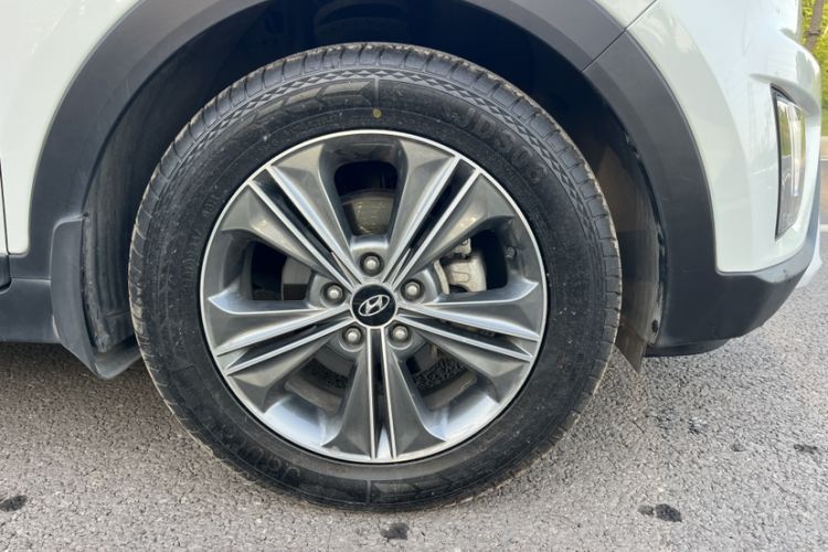Used Hyundai ix25 2015 1.6L Automatic Two-Wheel Drive Smart GLS Trim Exterior 9
